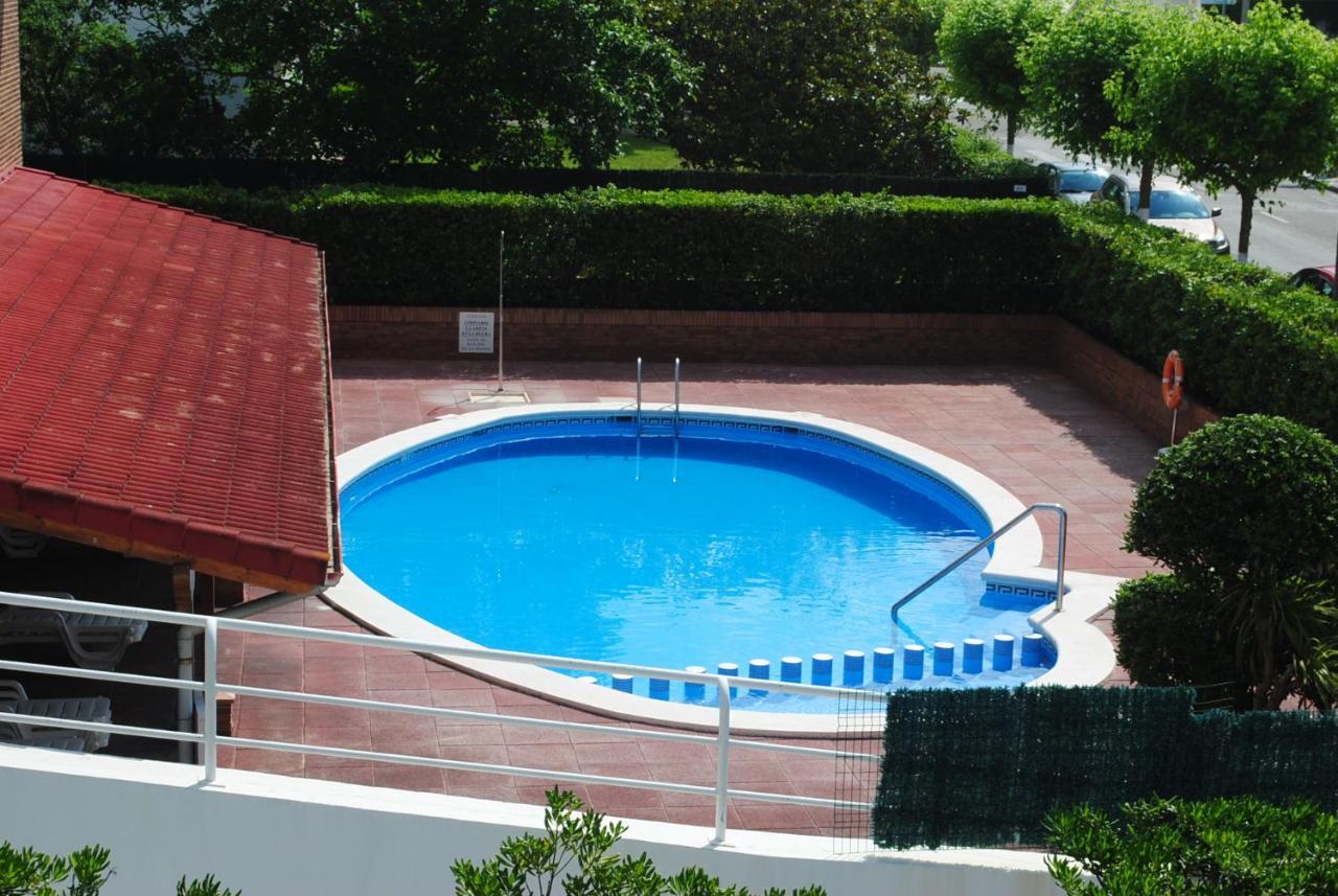 Apartamentos Regollera Premium Con Garaje نوخا المظهر الخارجي الصورة