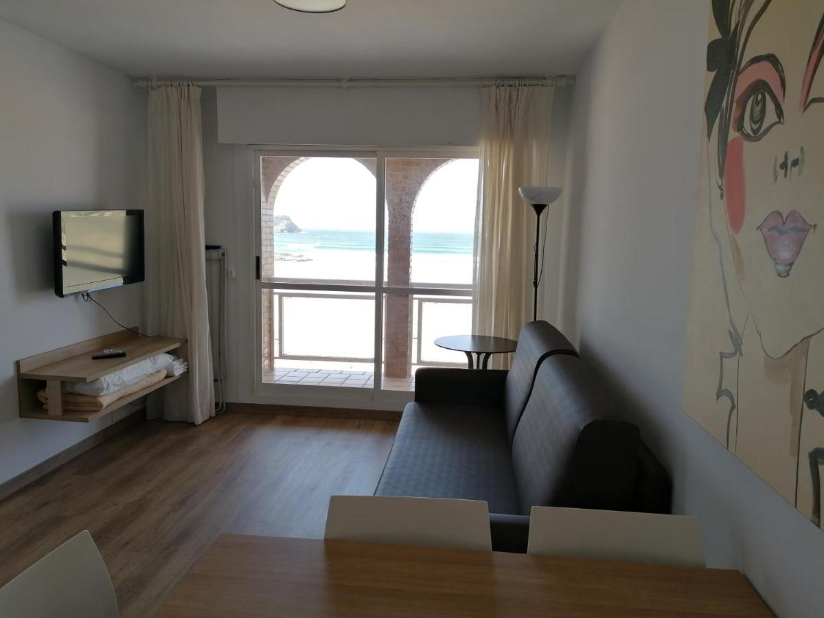 Apartamentos Regollera Premium Con Garaje نوخا المظهر الخارجي الصورة