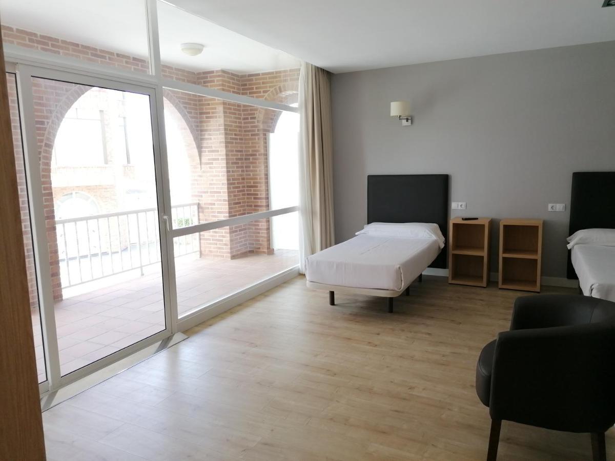 Apartamentos Regollera Premium Con Garaje نوخا المظهر الخارجي الصورة