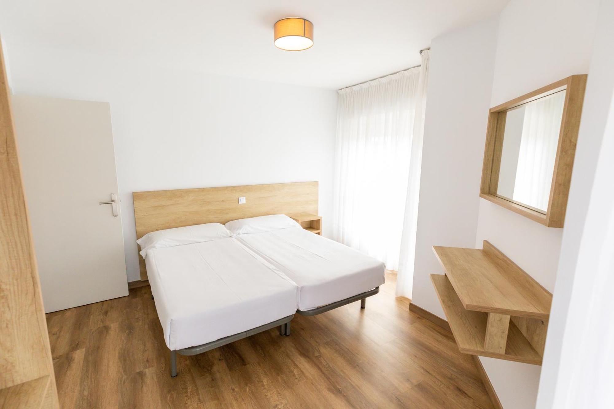 Apartamentos Regollera Premium Con Garaje نوخا المظهر الخارجي الصورة