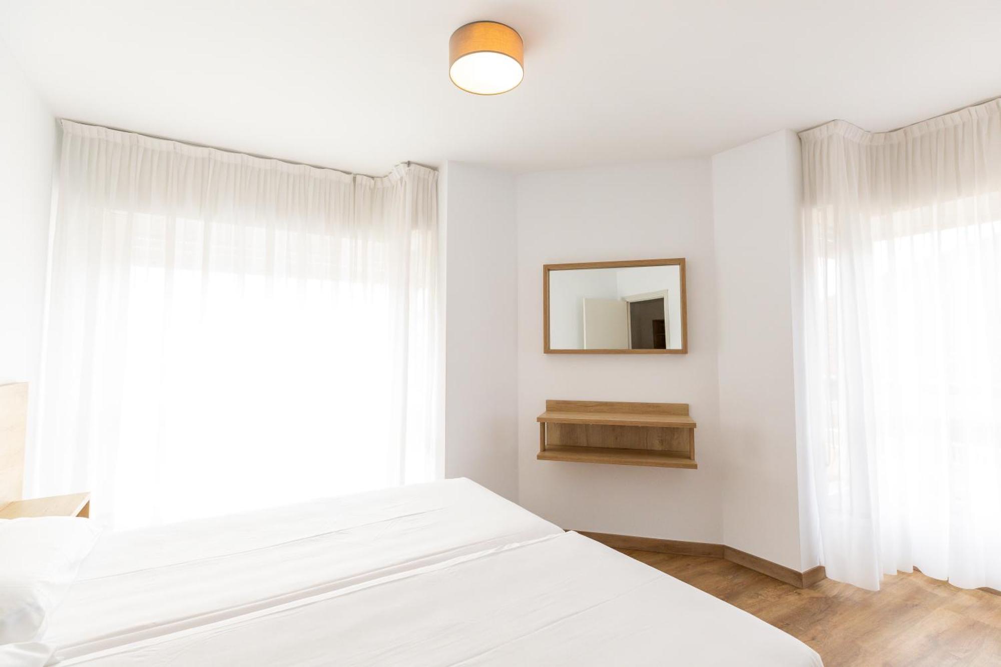 Apartamentos Regollera Premium Con Garaje نوخا المظهر الخارجي الصورة