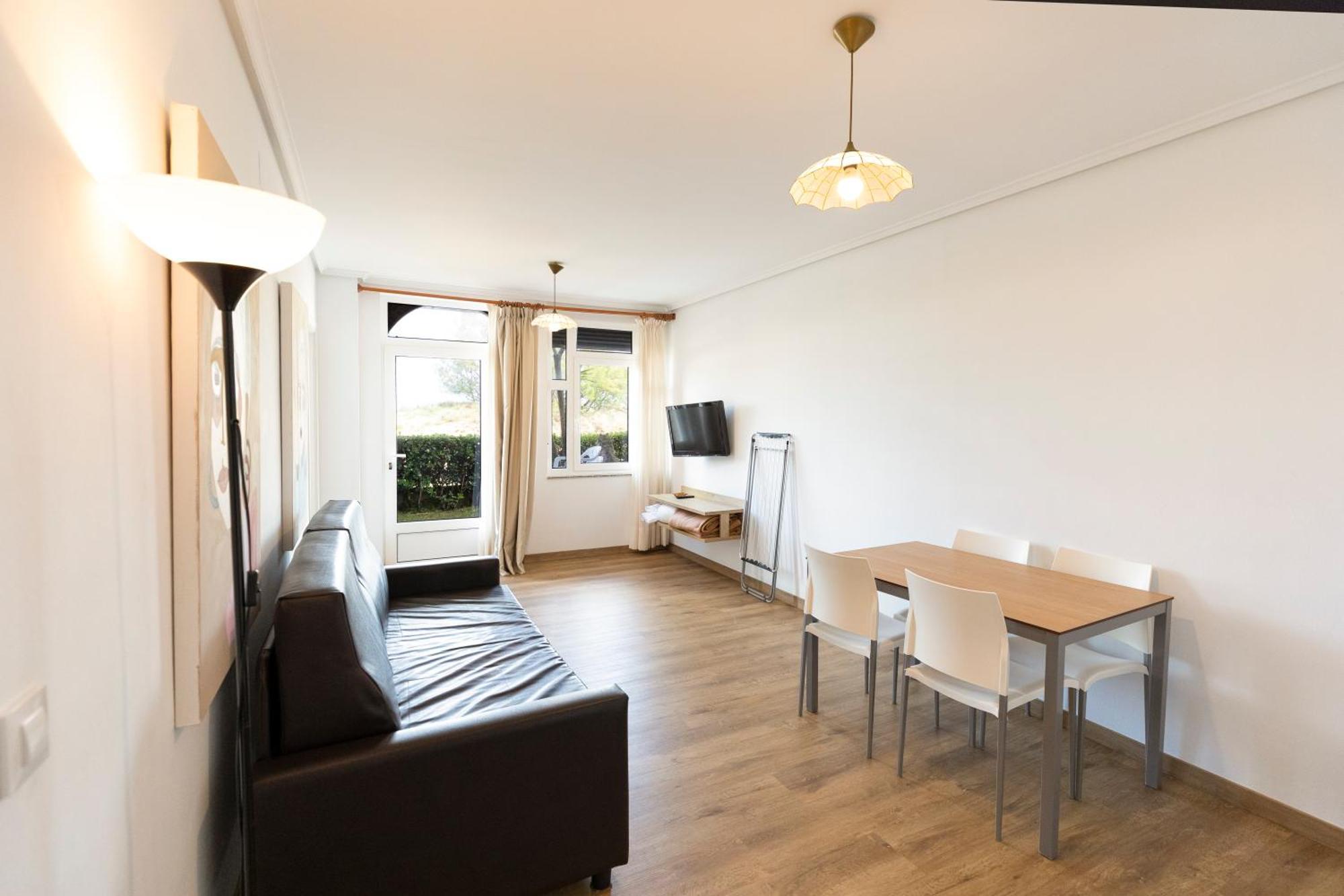 Apartamentos Regollera Premium Con Garaje نوخا المظهر الخارجي الصورة